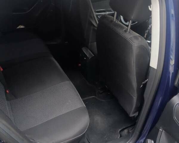 Синий Фольксваген Пассат, объемом двигателя 1.6 л и пробегом 286 тыс. км за 4700 $, фото 3 на Automoto.ua