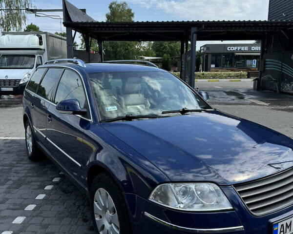 Синий Фольксваген Пассат, объемом двигателя 1.9 л и пробегом 367 тыс. км за 5350 $, фото 1 на Automoto.ua