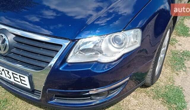 Синій Фольксваген Пассат, об'ємом двигуна 2 л та пробігом 272 тис. км за 7300 $, фото 32 на Automoto.ua