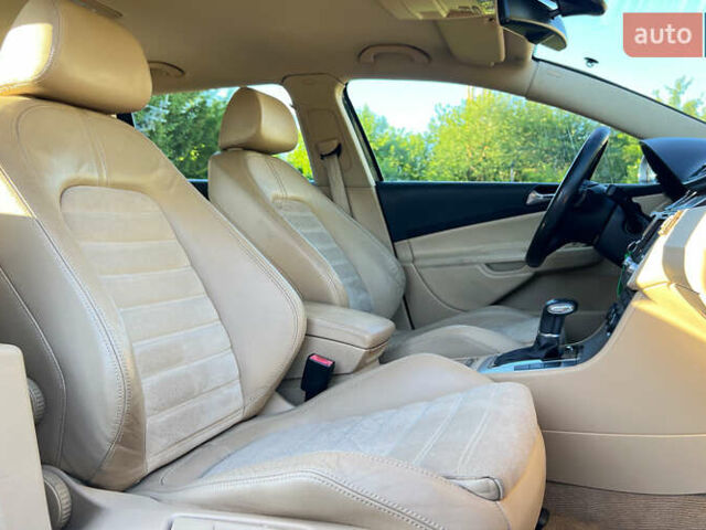 Синій Фольксваген Пассат, об'ємом двигуна 2 л та пробігом 350 тис. км за 5400 $, фото 8 на Automoto.ua