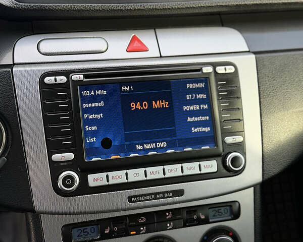 Синий Фольксваген Пассат, объемом двигателя 1.9 л и пробегом 250 тыс. км за 6300 $, фото 16 на Automoto.ua