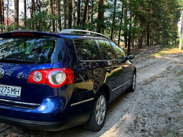 Синий Фольксваген Пассат, объемом двигателя 1.6 л и пробегом 200 тыс. км за 5000 $, фото 4 на Automoto.ua