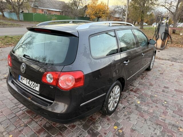 Синий Фольксваген Пассат, объемом двигателя 2 л и пробегом 345 тыс. км за 3100 $, фото 6 на Automoto.ua