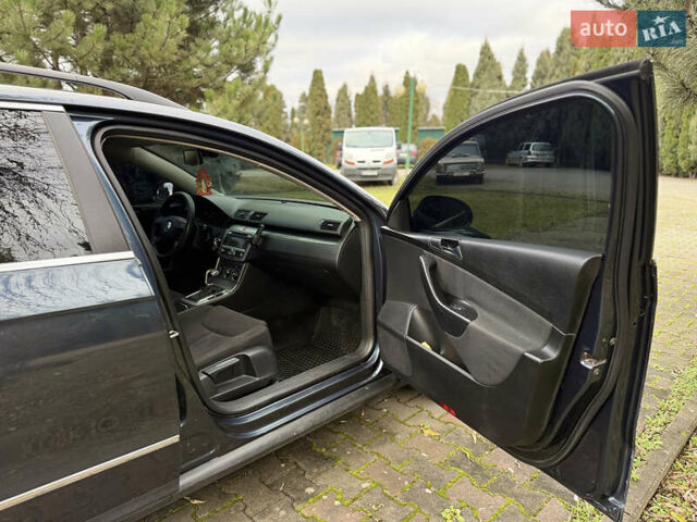 Синій Фольксваген Пассат, об'ємом двигуна 1.97 л та пробігом 295 тис. км за 5950 $, фото 8 на Automoto.ua