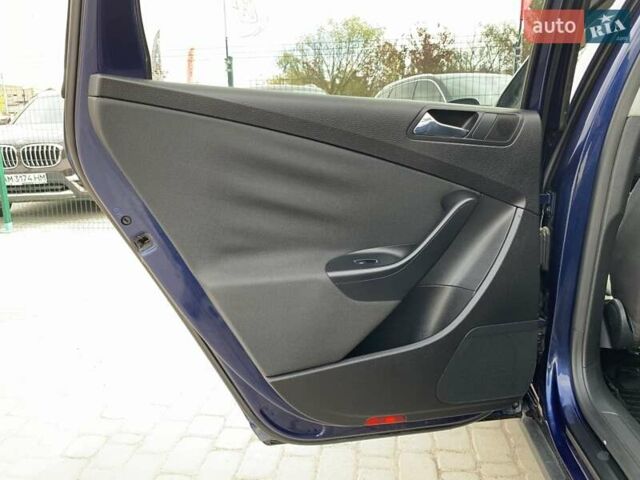 Синий Фольксваген Пассат, объемом двигателя 2 л и пробегом 344 тыс. км за 6455 $, фото 25 на Automoto.ua