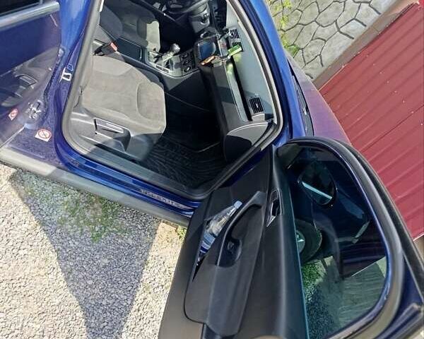 Синій Фольксваген Пассат, об'ємом двигуна 2 л та пробігом 210 тис. км за 6250 $, фото 7 на Automoto.ua