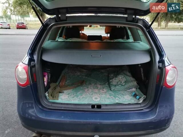 Синий Фольксваген Пассат, объемом двигателя 2 л и пробегом 224 тыс. км за 4400 $, фото 8 на Automoto.ua