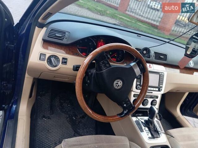 Синий Фольксваген Пассат, объемом двигателя 2 л и пробегом 420 тыс. км за 7000 $, фото 2 на Automoto.ua