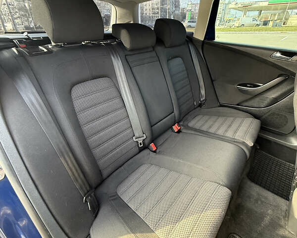 Синий Фольксваген Пассат, объемом двигателя 1.9 л и пробегом 250 тыс. км за 6300 $, фото 27 на Automoto.ua