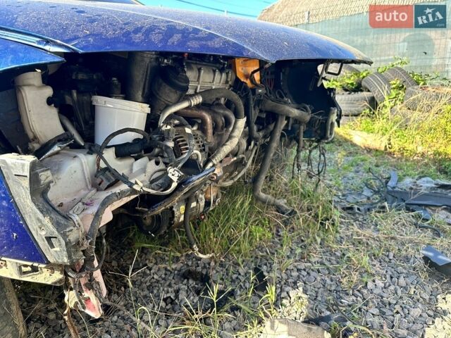Синій Фольксваген Пассат, об'ємом двигуна 1.6 л та пробігом 240 тис. км за 2700 $, фото 4 на Automoto.ua
