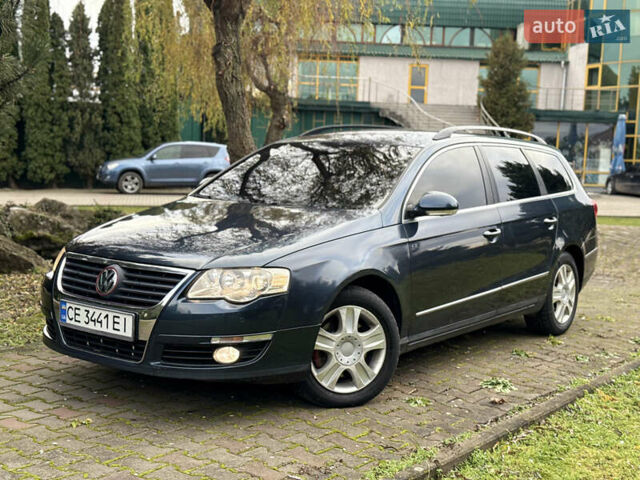 Синій Фольксваген Пассат, об'ємом двигуна 1.97 л та пробігом 295 тис. км за 5950 $, фото 49 на Automoto.ua