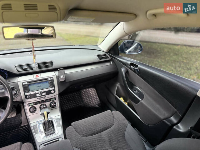 Синій Фольксваген Пассат, об'ємом двигуна 1.97 л та пробігом 295 тис. км за 5950 $, фото 39 на Automoto.ua