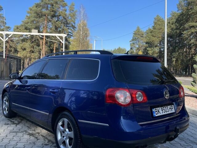 Синий Фольксваген Пассат, объемом двигателя 1.9 л и пробегом 370 тыс. км за 4200 $, фото 3 на Automoto.ua