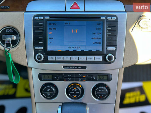 Синій Фольксваген Пассат, об'ємом двигуна 2 л та пробігом 350 тис. км за 5400 $, фото 10 на Automoto.ua