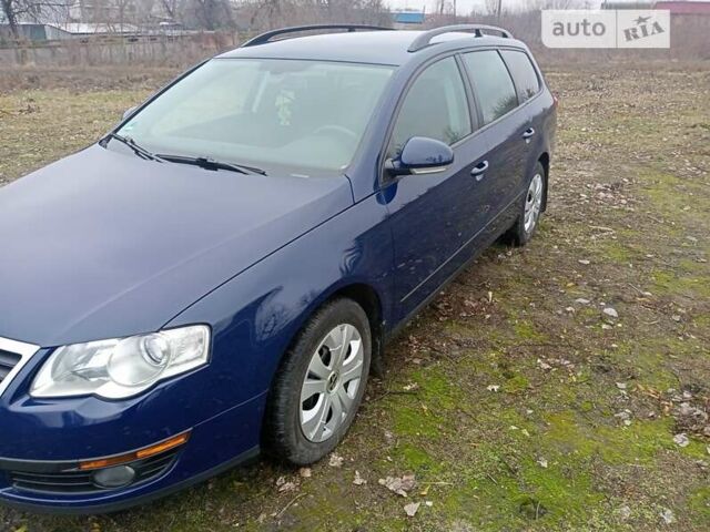 Синий Фольксваген Пассат, объемом двигателя 1.6 л и пробегом 235 тыс. км за 6900 $, фото 12 на Automoto.ua