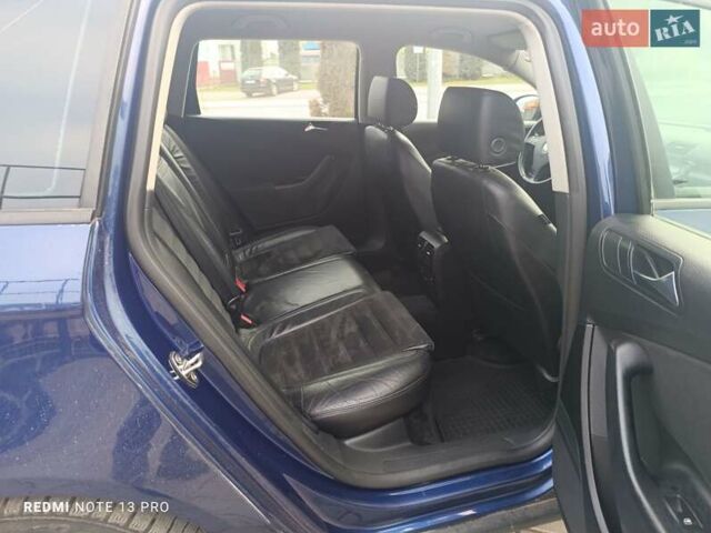 Синий Фольксваген Пассат, объемом двигателя 1.97 л и пробегом 269 тыс. км за 4999 $, фото 5 на Automoto.ua