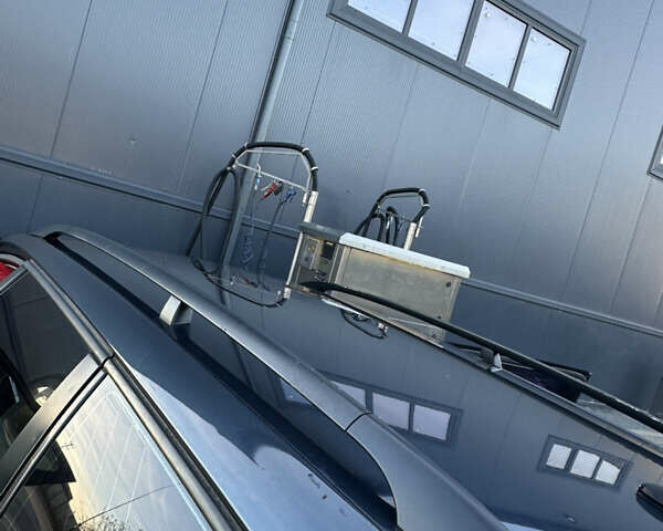 Фольксваген Пассат 2006 в Ужгороде на Automoto.ua Синий Фольксваген Пассат, объемом двигателя 1.6 л и пробегом 228 тыс. км за 4950 $, фото 10 на Automoto.ua