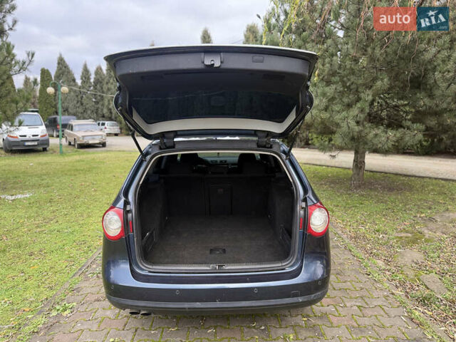 Синій Фольксваген Пассат, об'ємом двигуна 1.97 л та пробігом 295 тис. км за 5950 $, фото 17 на Automoto.ua