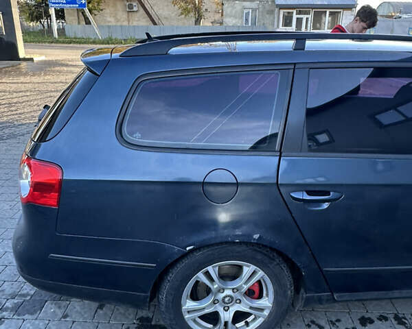 Фольксваген Пассат 2006 в Ужгороде на Automoto.ua Синий Фольксваген Пассат, объемом двигателя 1.6 л и пробегом 228 тыс. км за 4950 $, фото 20 на Automoto.ua