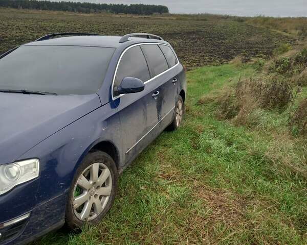 Синій Фольксваген Пассат, об'ємом двигуна 2 л та пробігом 390 тис. км за 2850 $, фото 2 на Automoto.ua