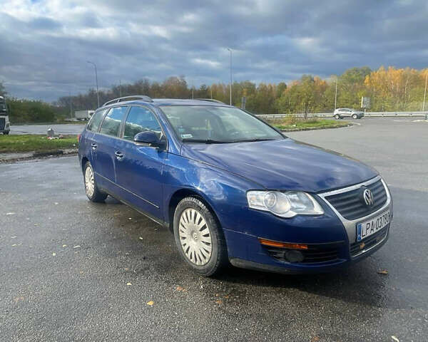 Фольксваген Пассат 2006 в Киеве на Automoto.ua Синий Фольксваген Пассат, объемом двигателя 2 л и пробегом 290 тыс. км за 2900 $, фото 1 на Automoto.ua