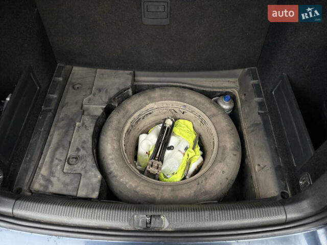 Синій Фольксваген Пассат, об'ємом двигуна 1.97 л та пробігом 295 тис. км за 5950 $, фото 45 на Automoto.ua