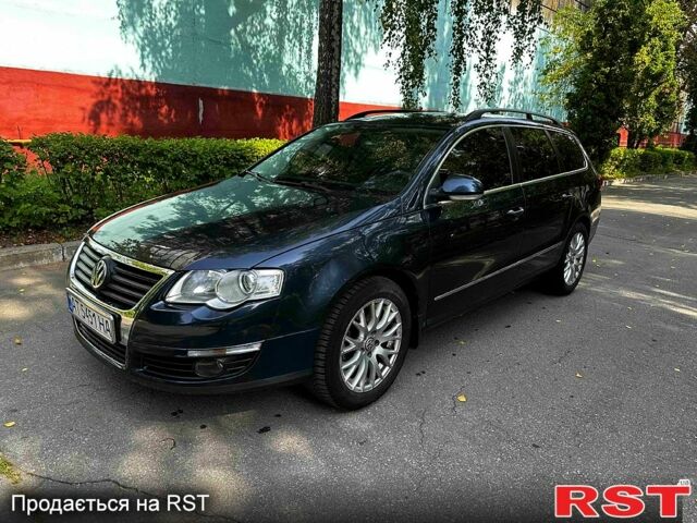 Синий Фольксваген Пассат, объемом двигателя 1.9 л и пробегом 280 тыс. км за 5750 $, фото 1 на Automoto.ua