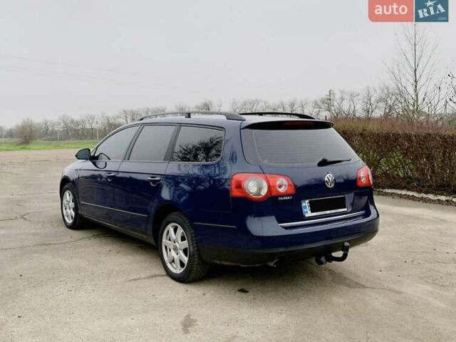 Синій Фольксваген Пассат, об'ємом двигуна 1.6 л та пробігом 269 тис. км за 5800 $, фото 5 на Automoto.ua