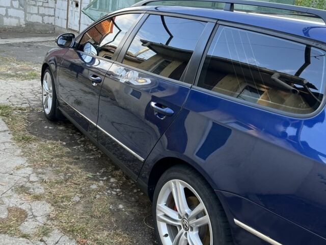 Синій Фольксваген Пассат, об'ємом двигуна 2 л та пробігом 350 тис. км за 5200 $, фото 1 на Automoto.ua