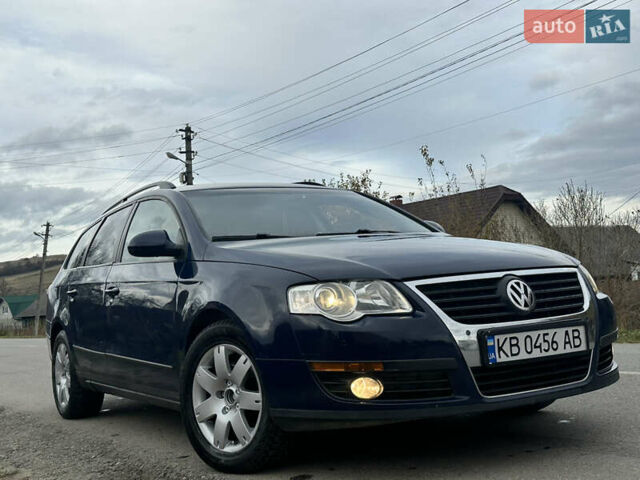 Синий Фольксваген Пассат, объемом двигателя 1.97 л и пробегом 250 тыс. км за 4700 $, фото 1 на Automoto.ua