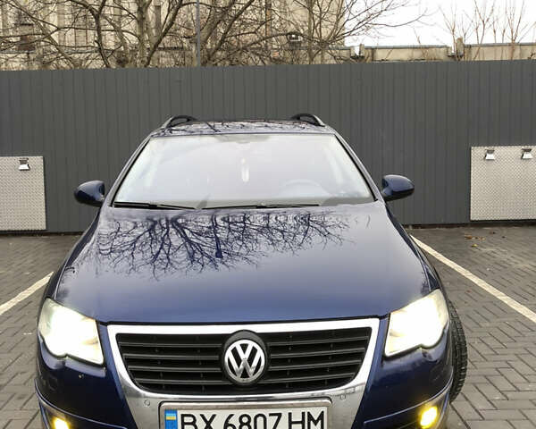 Синий Фольксваген Пассат, объемом двигателя 1.97 л и пробегом 350 тыс. км за 6200 $, фото 2 на Automoto.ua