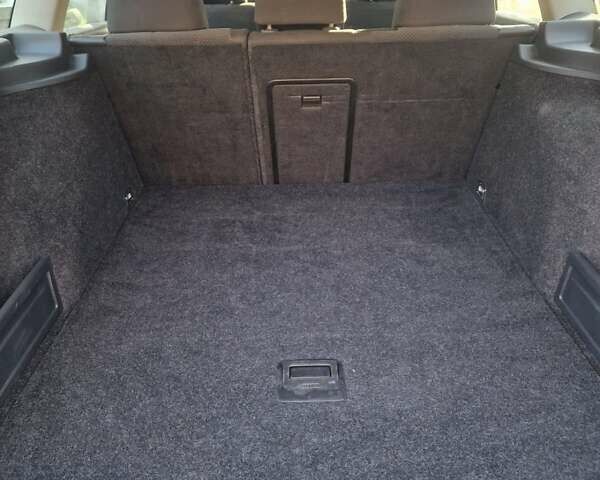 Синій Фольксваген Пассат, об'ємом двигуна 1.6 л та пробігом 256 тис. км за 5300 $, фото 6 на Automoto.ua