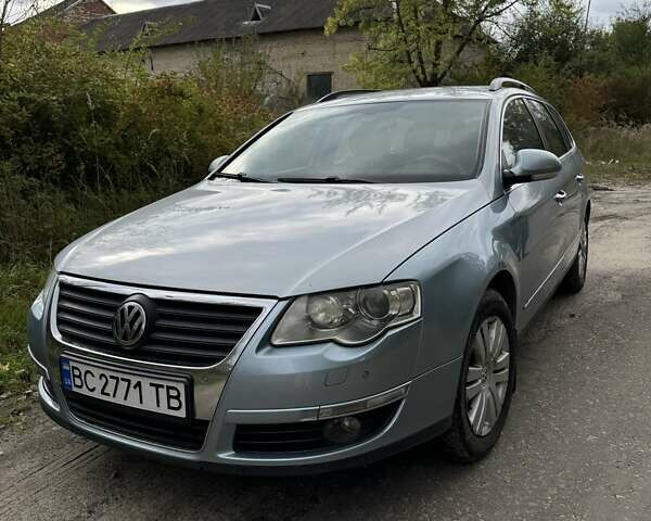 Синий Фольксваген Пассат, объемом двигателя 1.97 л и пробегом 288 тыс. км за 5400 $, фото 3 на Automoto.ua