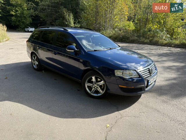 Синій Фольксваген Пассат, об'ємом двигуна 1.9 л та пробігом 375 тис. км за 5400 $, фото 2 на Automoto.ua