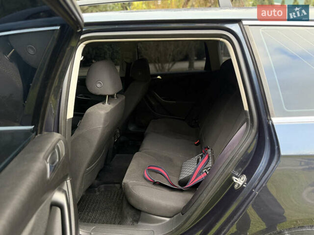 Синій Фольксваген Пассат, об'ємом двигуна 1.97 л та пробігом 295 тис. км за 5950 $, фото 20 на Automoto.ua