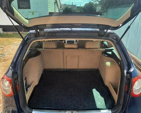 Синий Фольксваген Пассат, объемом двигателя 2 л и пробегом 335 тыс. км за 6300 $, фото 21 на Automoto.ua