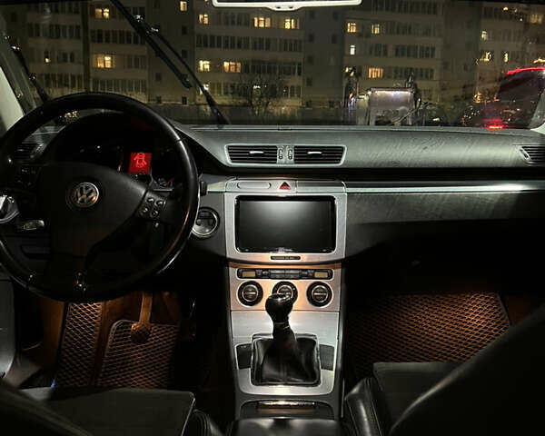 Синій Фольксваген Пассат, об'ємом двигуна 1.98 л та пробігом 290 тис. км за 6100 $, фото 11 на Automoto.ua