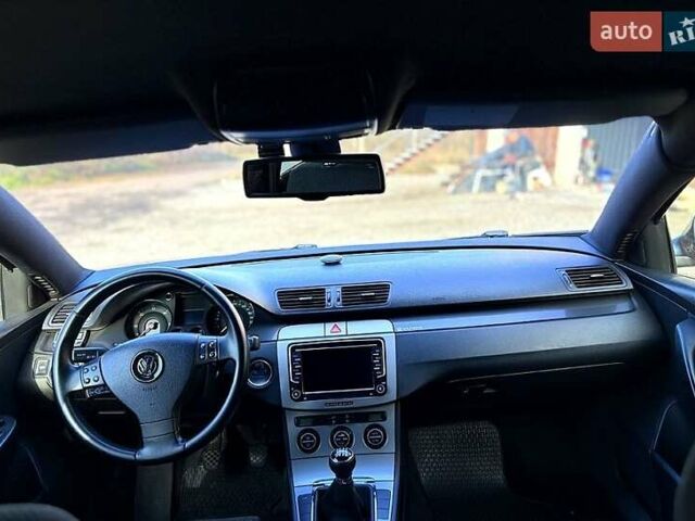 Синий Фольксваген Пассат, объемом двигателя 2 л и пробегом 317 тыс. км за 5950 $, фото 8 на Automoto.ua