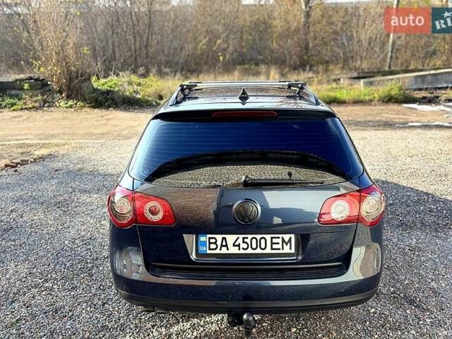 Синий Фольксваген Пассат, объемом двигателя 2 л и пробегом 317 тыс. км за 5950 $, фото 5 на Automoto.ua