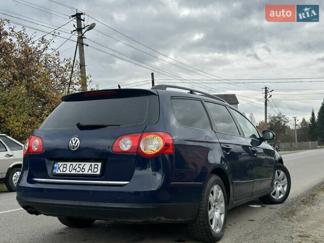 Синий Фольксваген Пассат, объемом двигателя 1.97 л и пробегом 250 тыс. км за 4700 $, фото 7 на Automoto.ua