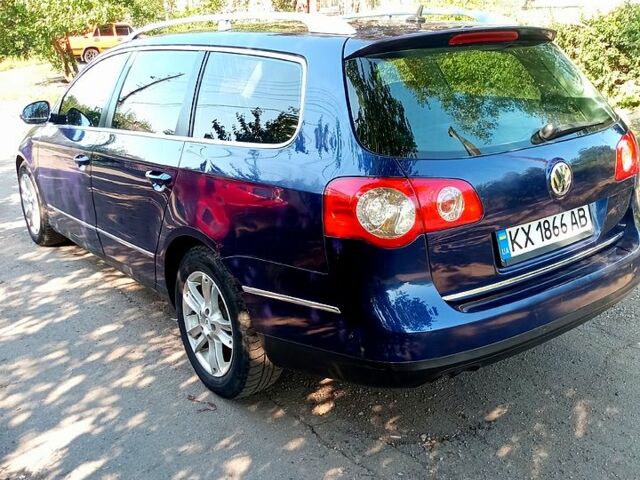 Синий Фольксваген Пассат, объемом двигателя 2 л и пробегом 260 тыс. км за 4800 $, фото 4 на Automoto.ua