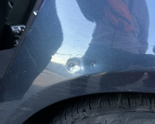 Фольксваген Пассат 2006 в Ужгороде на Automoto.ua Синий Фольксваген Пассат, объемом двигателя 1.6 л и пробегом 228 тыс. км за 4950 $, фото 7 на Automoto.ua