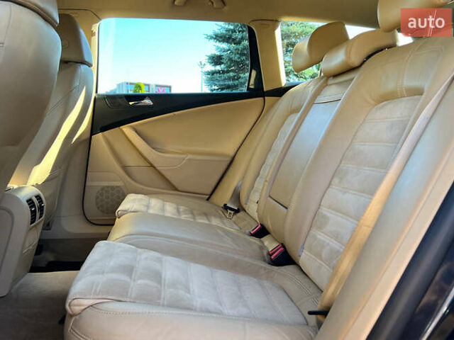 Синій Фольксваген Пассат, об'ємом двигуна 2 л та пробігом 350 тис. км за 5400 $, фото 11 на Automoto.ua