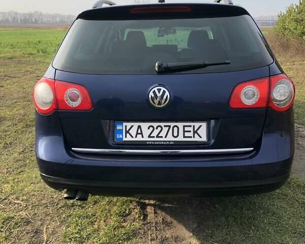 Синий Фольксваген Пассат, объемом двигателя 1.97 л и пробегом 346 тыс. км за 5650 $, фото 5 на Automoto.ua