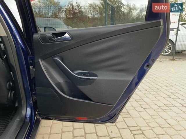 Синий Фольксваген Пассат, объемом двигателя 2 л и пробегом 344 тыс. км за 6455 $, фото 29 на Automoto.ua