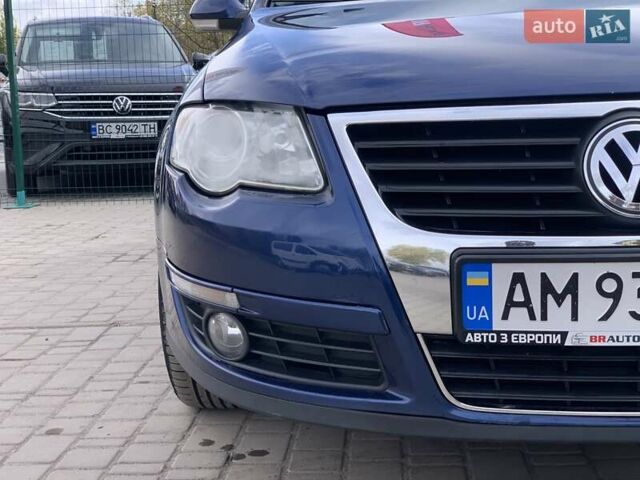 Синий Фольксваген Пассат, объемом двигателя 2 л и пробегом 344 тыс. км за 6455 $, фото 5 на Automoto.ua