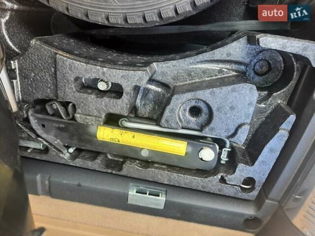 Синий Фольксваген Пассат, объемом двигателя 2 л и пробегом 335 тыс. км за 6300 $, фото 19 на Automoto.ua