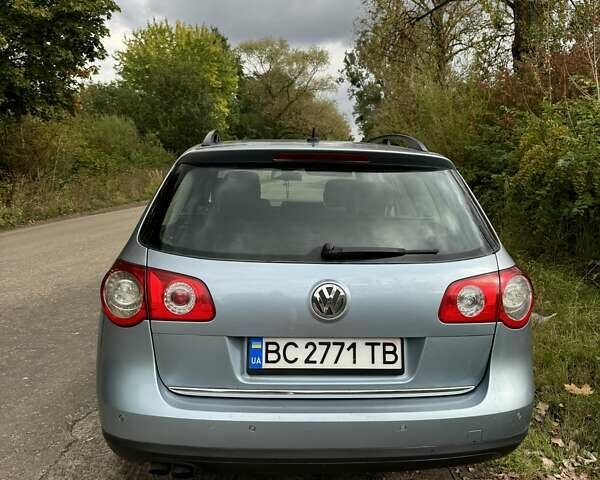 Синий Фольксваген Пассат, объемом двигателя 1.97 л и пробегом 288 тыс. км за 5400 $, фото 9 на Automoto.ua