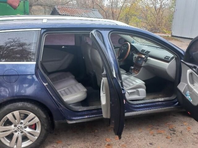 Синий Фольксваген Пассат, объемом двигателя 2 л и пробегом 344 тыс. км за 5300 $, фото 2 на Automoto.ua