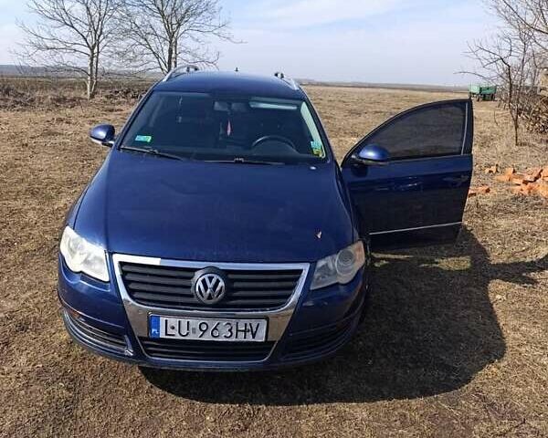 Синій Фольксваген Пассат, об'ємом двигуна 1.9 л та пробігом 400 тис. км за 3300 $, фото 1 на Automoto.ua